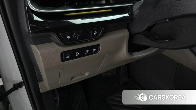Kia The New Carnival 4th Generation 2023 Белый из Кореи, фото 5