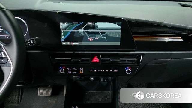 Kia Di Ol Nu Niro 2024 Белый из Кореи, фото 5