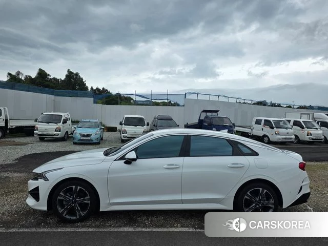 Kia K5 3rd generation 2023 Белый из Кореи, фото 5