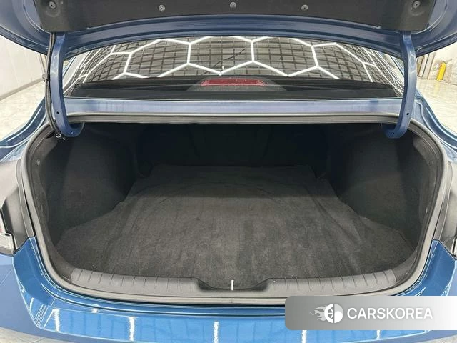 Hyundai Elantra 2023 Синий из Китая, фото 5