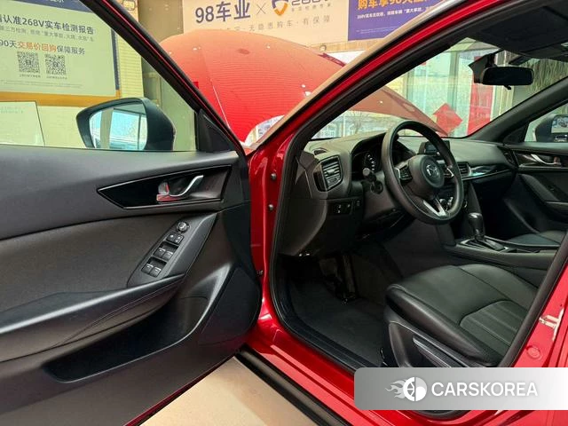 Mazda CX-4 2023 Красный из Китая, фото 5