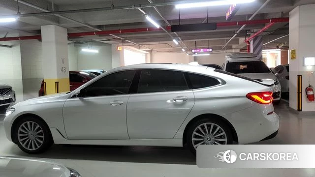 BMW 6 Series GT (G32) 2022 Белый из Кореи, фото 5