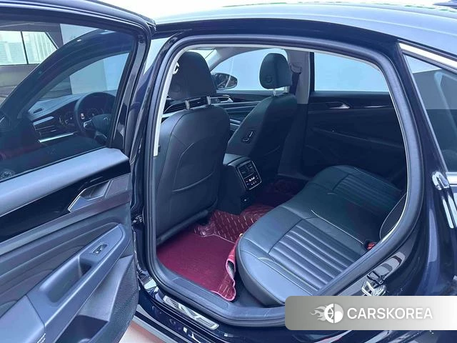 Volkswagen Passat 2022 Черный из Китая, фото 5