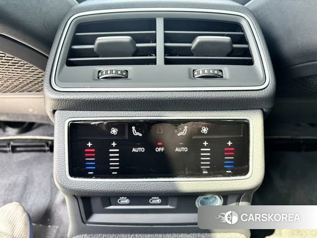 Audi A6L 2023 Темно-серый из Китая, фото 5
