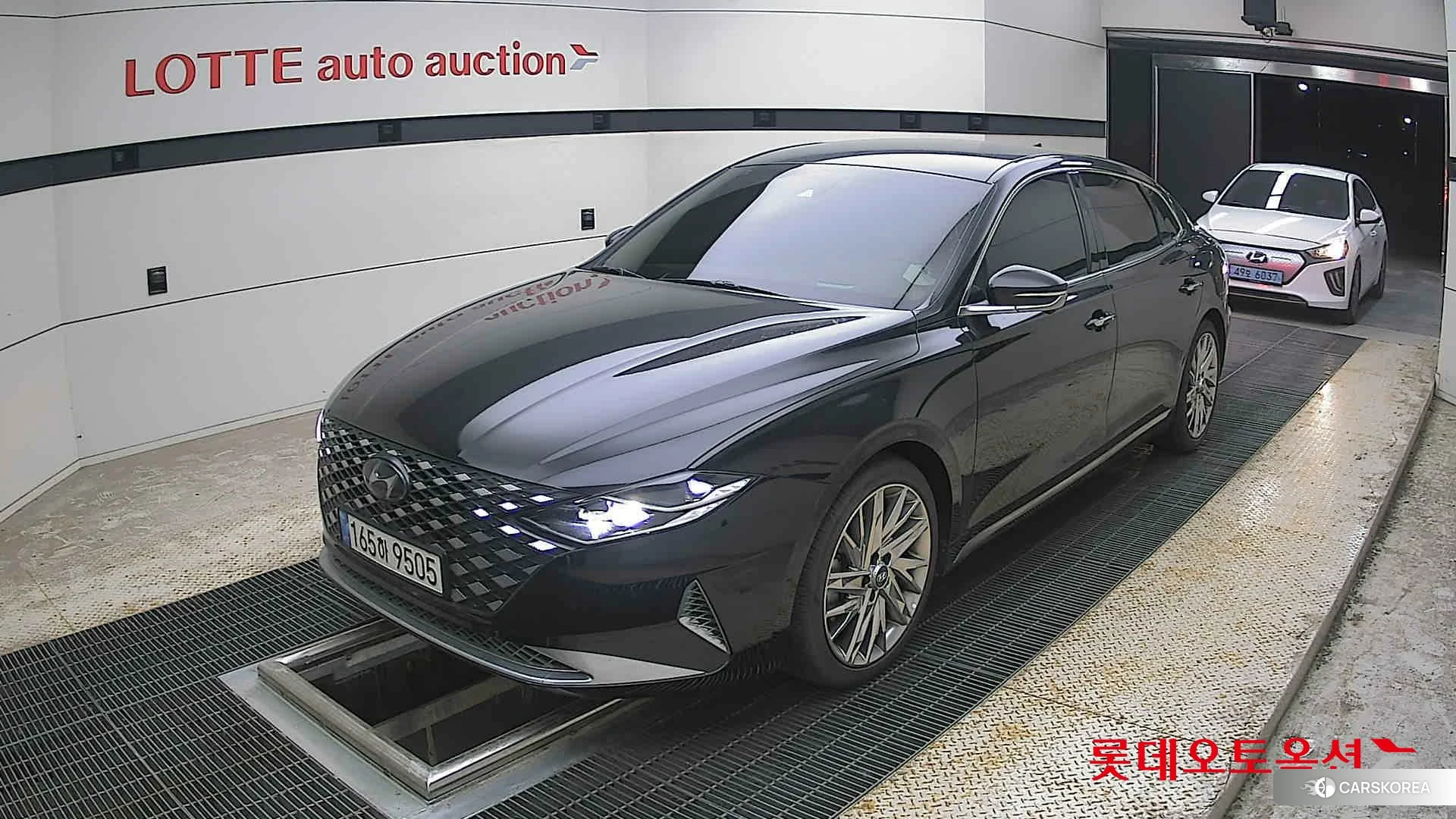 Hyundai Grandeur 2022 Midnight Black Pearl из Кореи, фото 5