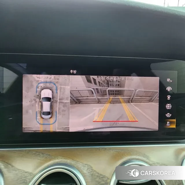 Mercedes-Benz E-Class W213 2021 Серебряный из Кореи, фото 5