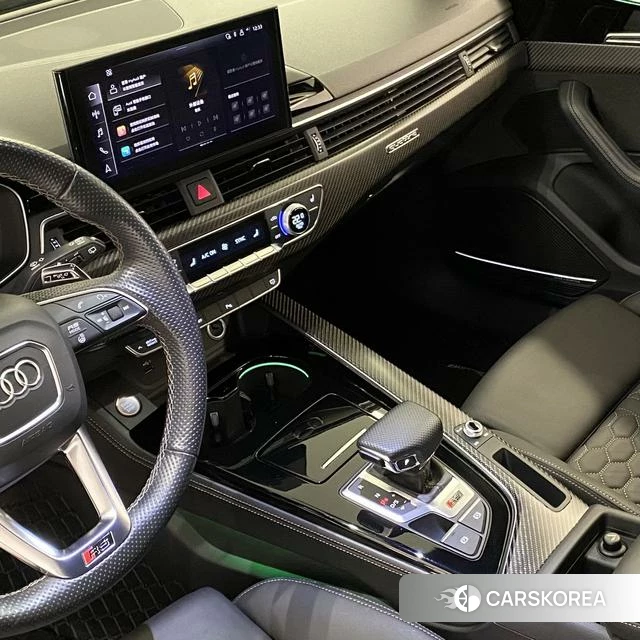 Audi RS 4 2021 Зеленый из Китая, фото 5