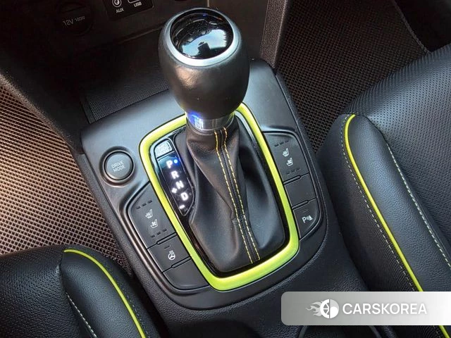 Hyundai Kona 2018 Светло-зеленый из Кореи, фото 5