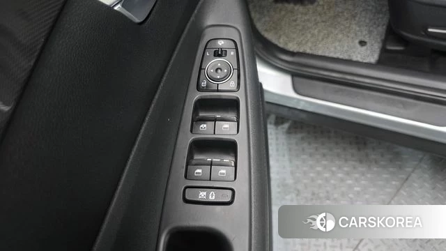 Hyundai Santa Fe TM 2018 Серебряный из Кореи, фото 5