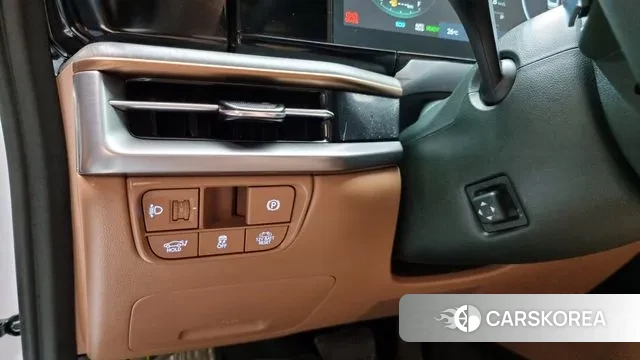 Hyundai Grandeur Hybrid (GN7) 2023 Белый из Кореи, фото 5