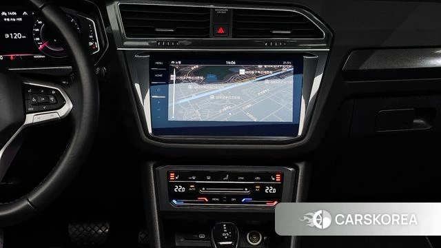 Volkswagen Tiguan second Generation 2022 Белый из Кореи, фото 5