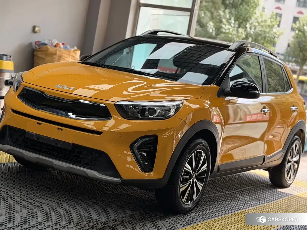 Kia KX1 2022 Yellow/orange из Китая, фото 6