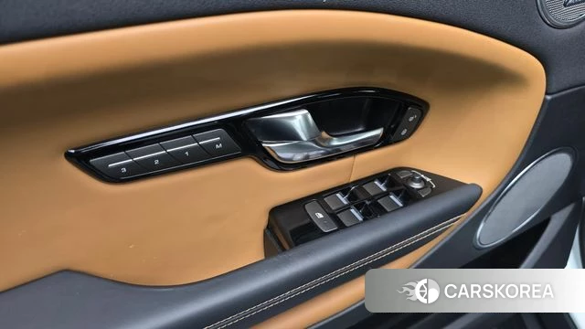 Land Rover Range Rover Evoque 2018 Белый из Кореи, фото 5