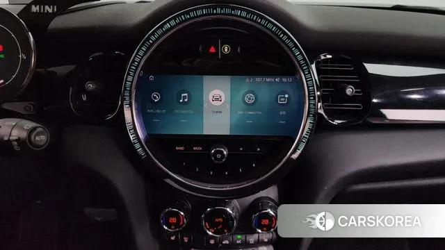 Mini Cooper S 2021 Жемчужный цвет из Кореи, фото 5