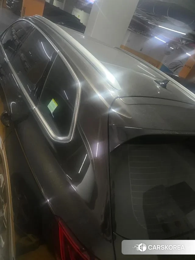 Volkswagen Touareg 3rd generation 2024 Коричневый из Кореи, фото 5