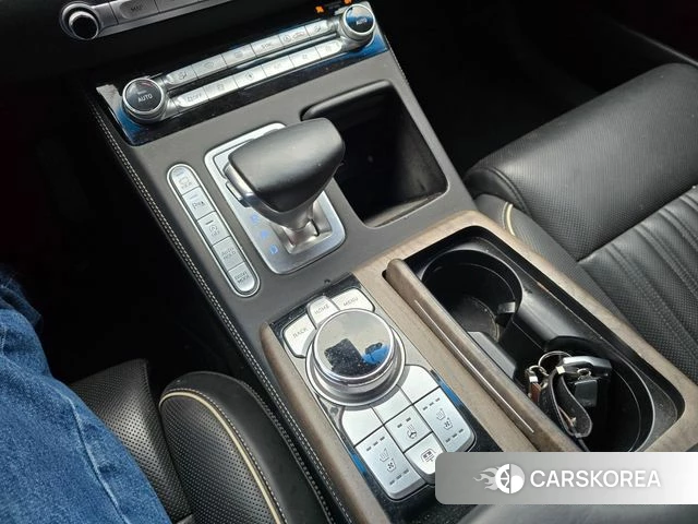 Genesis G90 2019 Черный из Кореи, фото 5