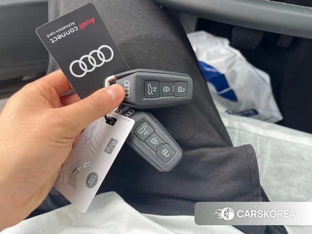 Audi Q5 (80A) 2026 Черный из Кореи, фото 5