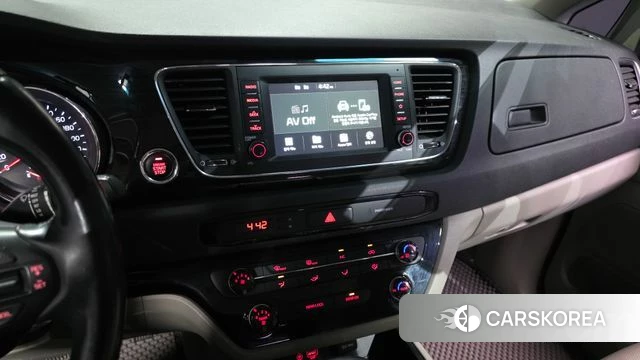 Kia The New Carnival 2019 Серый из Кореи, фото 5
