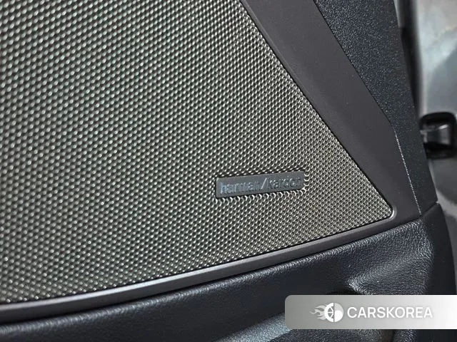 BMW 3 Series (G20) 2020 Серый из Кореи, фото 5