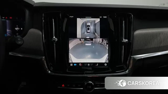 Volvo V90 Cross-Country 2025 Белый из Кореи, фото 5