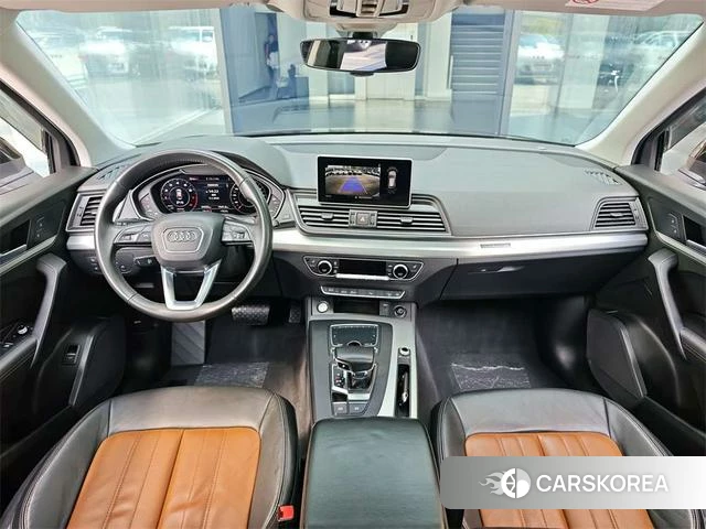 Audi Q5L 2020 Черный из Китая, фото 5