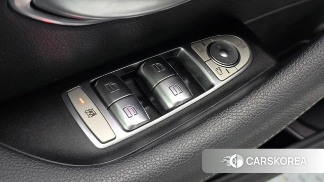 Mercedes-Benz E-Class W213 2019 Белый из Кореи, фото 5