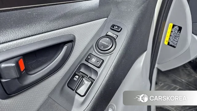 Hyundai The New Grand Starex 2018 Белый из Кореи, фото 5