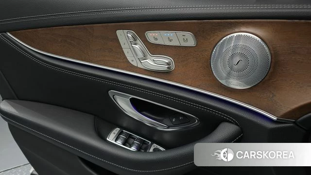 Mercedes-Benz E-Class W213 2018 Белый из Кореи, фото 5