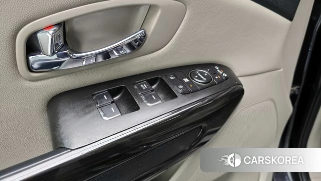 Kia The New Carnival 2019 Серый из Кореи, фото 5