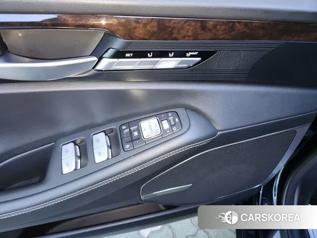 Genesis G90 2020 Черный из Кореи, фото 5