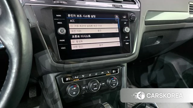 Volkswagen Tiguan second Generation 2018 Серебристо-серый из Кореи, фото 5