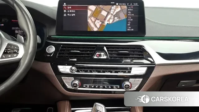 BMW 5 Series (G30) 2022 Серый из Кореи, фото 5