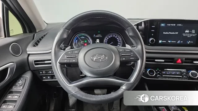 Hyundai Sonata Hybrid (DN8) 2021 Серебристо-серый из Кореи, фото 5