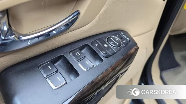 Kia The New Carnival 2019 Черный из Кореи, фото 5