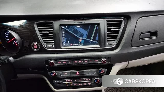 Kia The New Carnival 2018 Черный из Кореи, фото 5