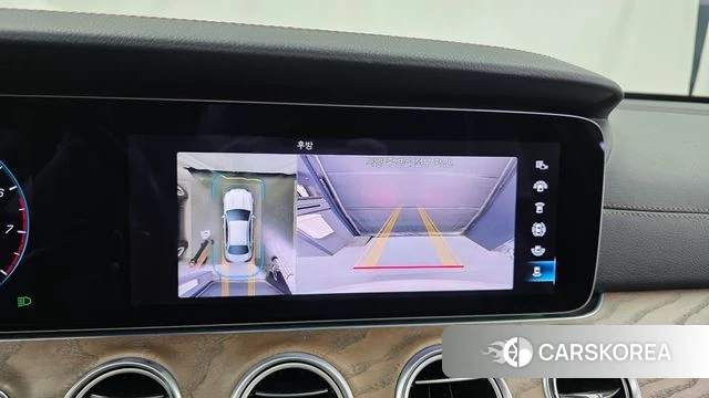 Mercedes-Benz E-Class W213 2022 Белый из Кореи, фото 5