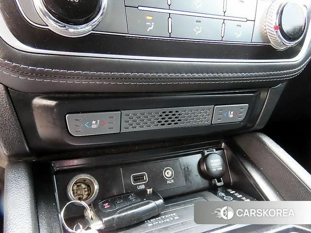 Ssangyong Rexton Sports Cannes id 4338784 из Кореи 5