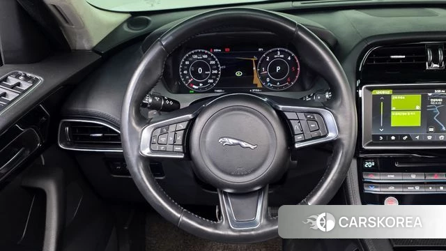 Jaguar F-PACE 2019 Белый из Кореи, фото 5