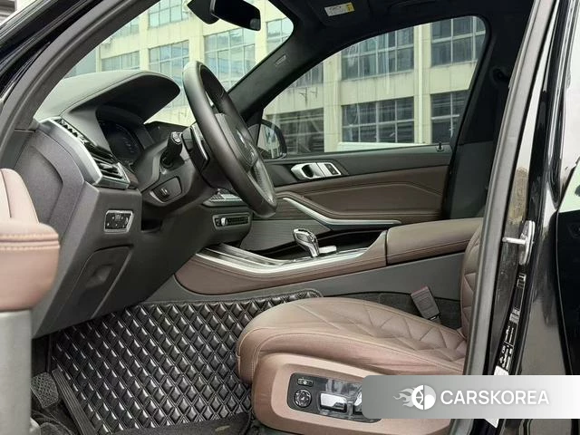 BMW X5 2023 Черный из Китая, фото 5
