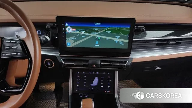 Ssangyong Torres 2023 Темно-зеленый из Кореи, фото 5