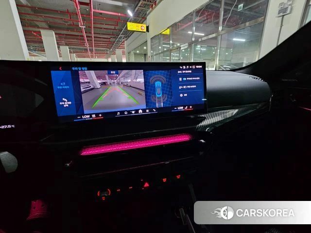 BMW M4 (G82) 2025 Небесно-голубой из Кореи, фото 5