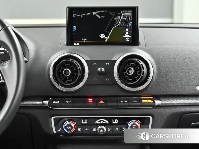 Audi New A3 2018 Серый из Кореи, фото 5