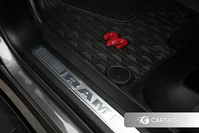 Dodge Lampicup 2022 Серый из Кореи, фото 5