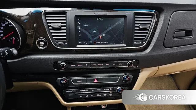 Kia The New Carnival 2019 Белый из Кореи, фото 5