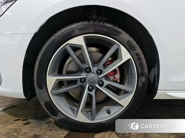 Audi A4L 2022 Белый из Китая, фото 5