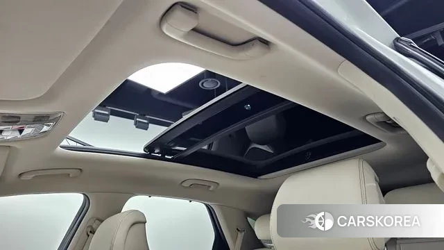 Genesis GV70 2022 Белый из Кореи, фото 5