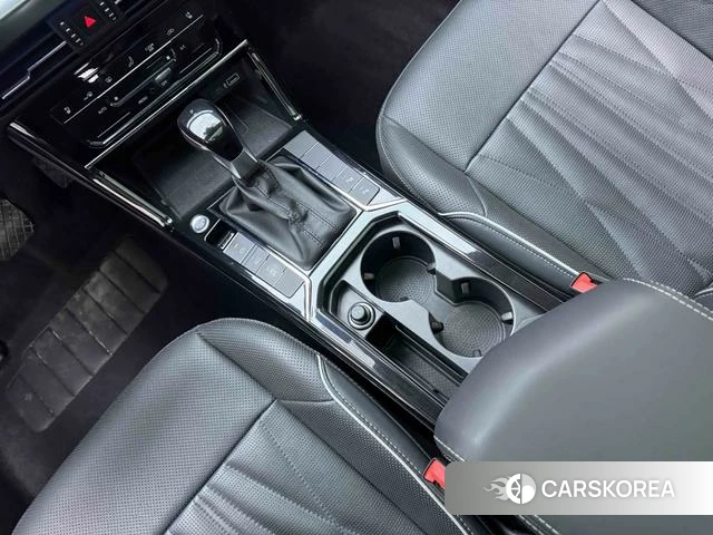 Volkswagen Passat 2022 Черный из Китая, фото 5