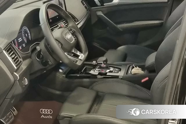 Audi Q5L 2025 Черный из Китая, фото 5