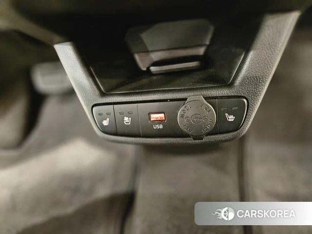 Kia The New Kia Ray 2024 Белый двухцветный из Кореи, фото 5
