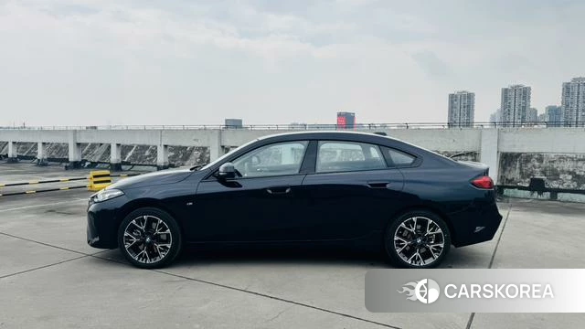 BMW 2 series 2025 Черный из Китая, фото 5